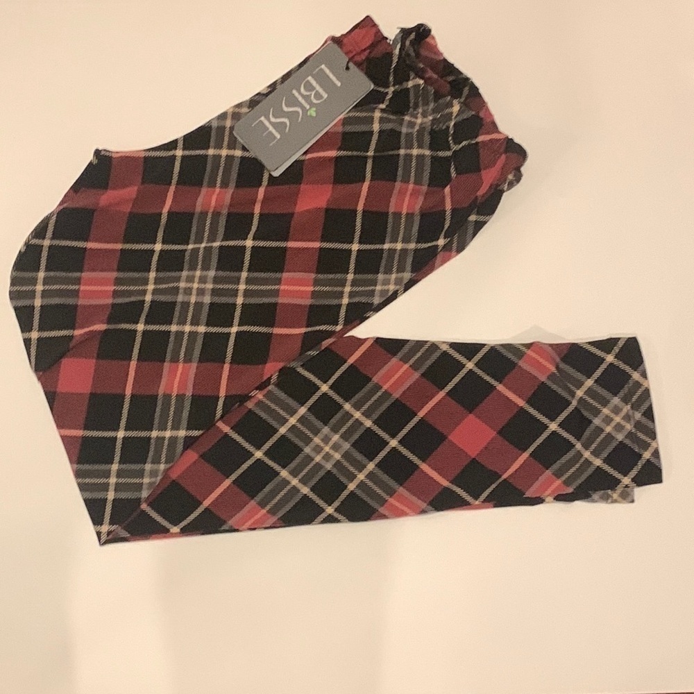 Red and Black, Tartan Plaid lLeggings Women’s and plus large BNWT